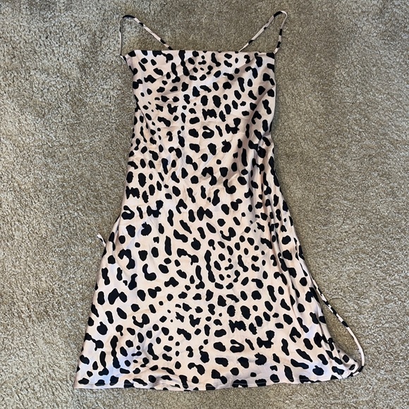 Princess Polly dress - Picture 3 of 7